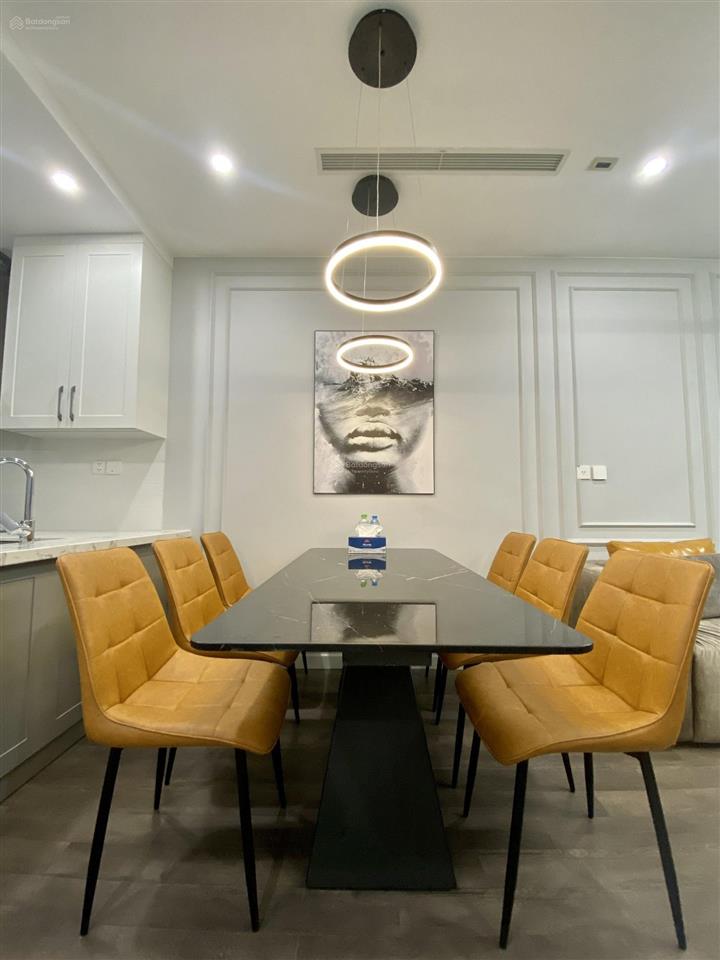 Còn căn hộ the nine mới cao cấp, cho thuê giá tốt, xem nhà 24/7  em thanh 0372 042 ***