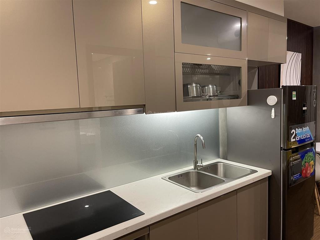 Cho thuê căn hộ studio 38m2 vin westpoint tiện nghi full đẹp hiện đại đẳng cấp chỉ với 13tr/tháng