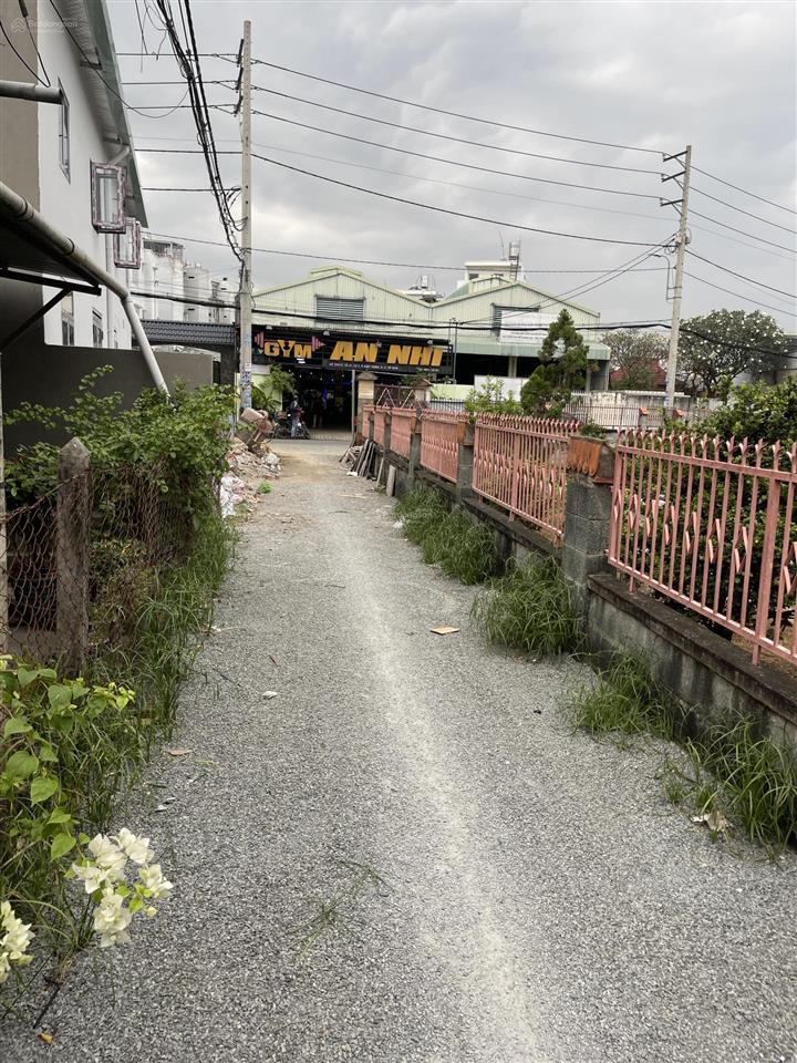 Bán nhà gấp dt 287m2 khu phố 4, phường hiệp thành quận 12, giá bao thấp nhất khu vực