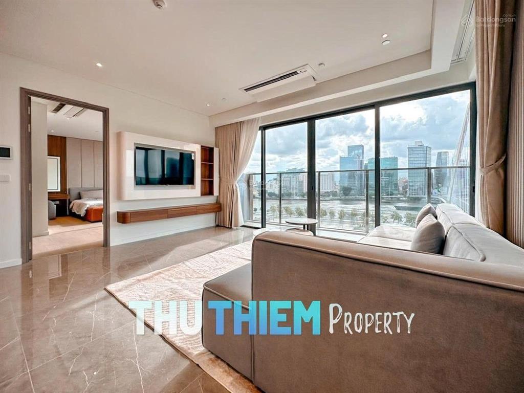 Hoa hậu  the opera metropole  căn 4pn căn góc  full view