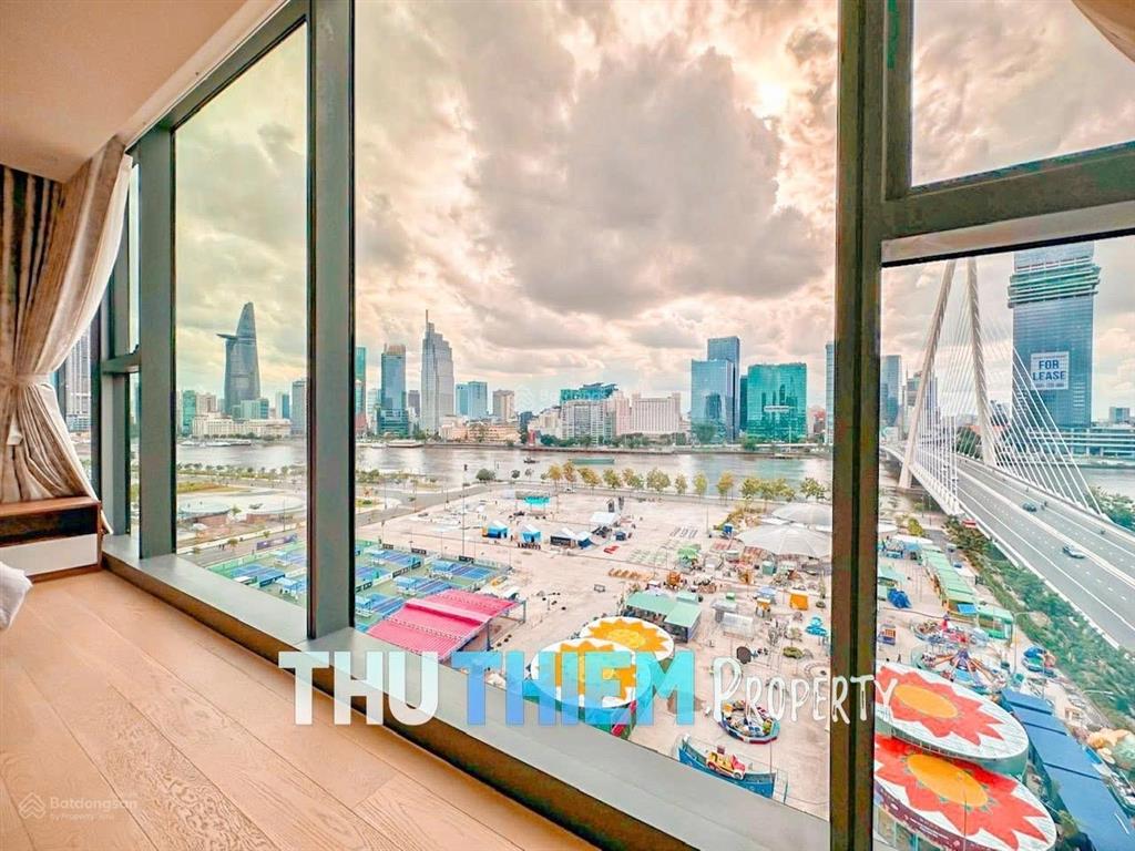 Hoa hậu  the opera metropole  căn 4pn căn góc  full view