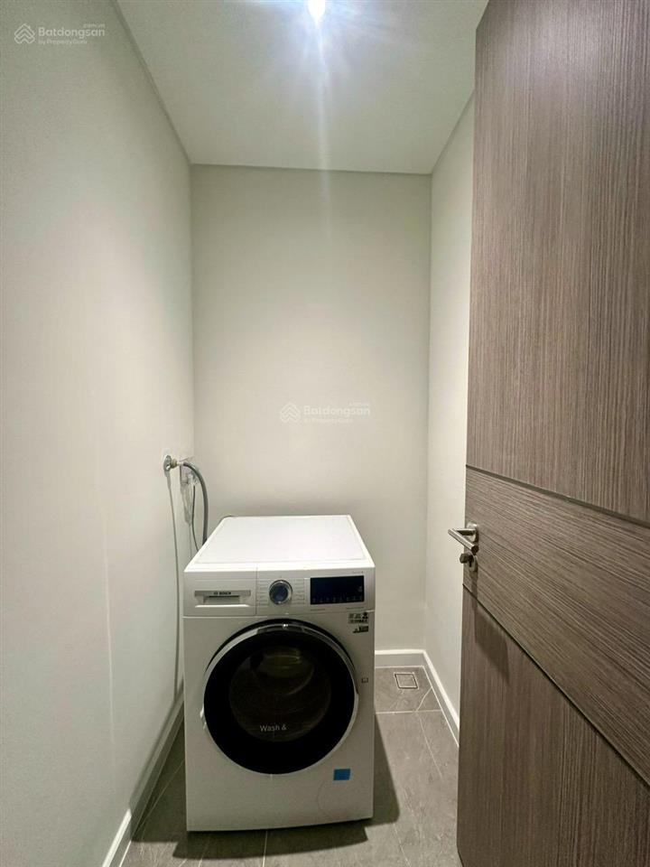 Bán căn 3pn  rẻ nhất  130m2  the opera metropole  ban công  logia to đùng