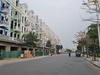 Bán vài căn shophouse kđt bắc đầm vạc  vĩnh yên  vĩnh phúc (phú thọ mới) giáp hồ