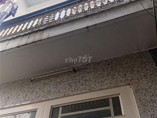 Bán căn nhà ngay trung tâm Hiệp Thành- Quận 12.chỉ 620tr