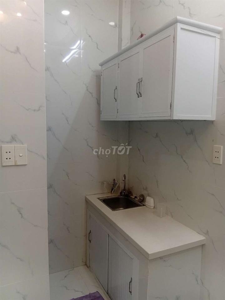Bán căn nhà ngay trung tâm Hiệp Thành- Quận 12.chỉ 620tr