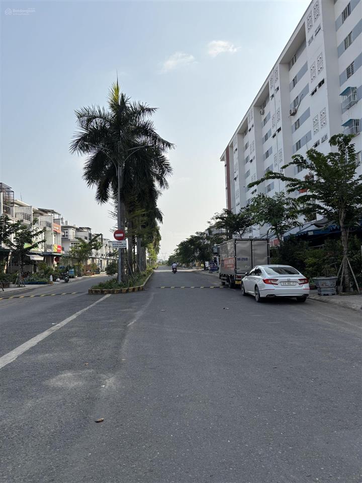 Bán căn hộ view đường 25m gần thang máy, shr giá 490tr