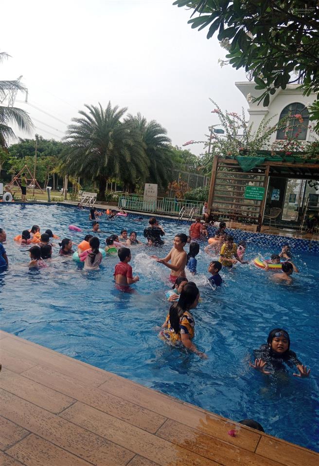Chính chủ cần bán căn hộ view đẹp giá 430tr có thang máy