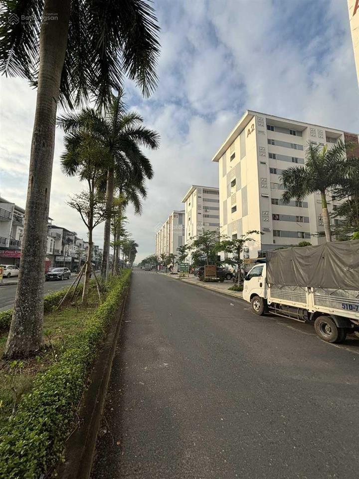 Chính chủ cần bán căn hộ view đẹp giá 430tr có thang máy