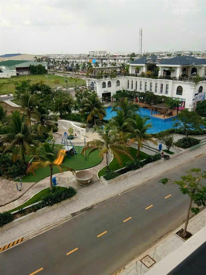 Bán căn hộ lầu 3 gần thang máy thuận tiện đi lại