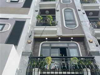 Bán nhà phố có thang máy nguyễn tư giản, p. 12, gò vấp  gara ô tô, 5pn, giá 7,7 tỷ