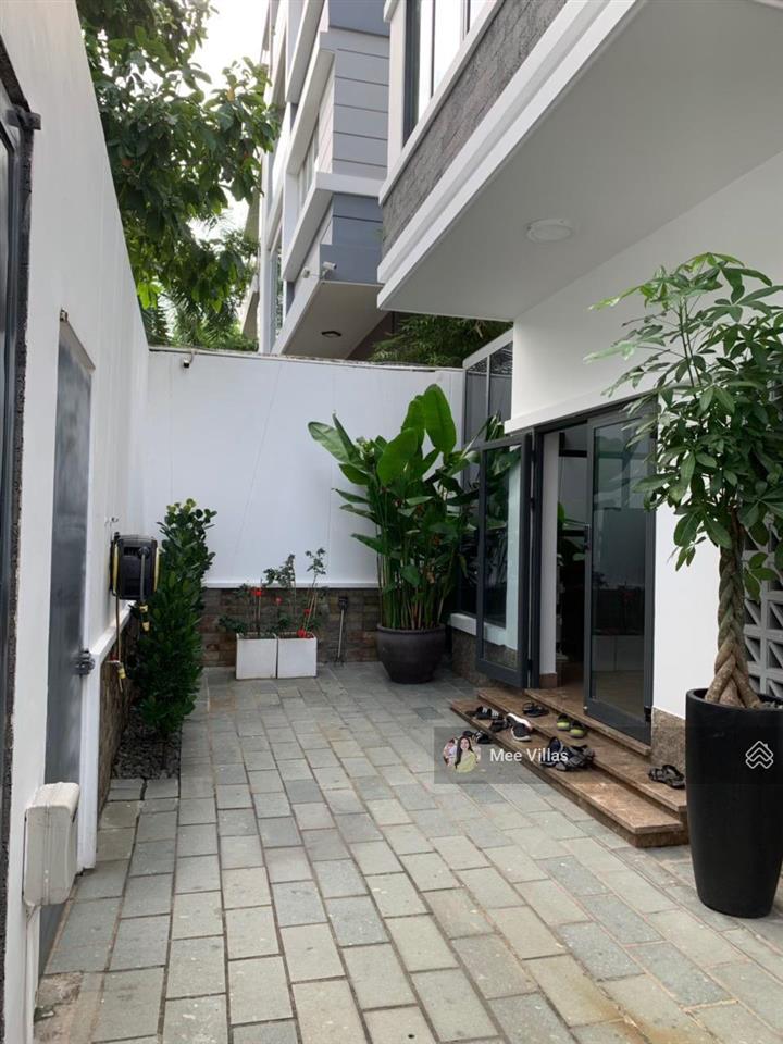 Chính chủ bán biệt thự sân vườn hồ bơi đường số 31c, an phú, quận 2 dt 9x20m, trệt 2 lầu giá 47 tỷ