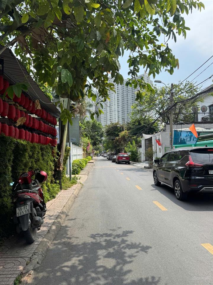 Bán nhà góc 2mt nguyễn đăng giai, thảo điền, q2 dt 18mx23m xd hầm 7 tầng hđt 7500$/tháng giá 120 tỷ