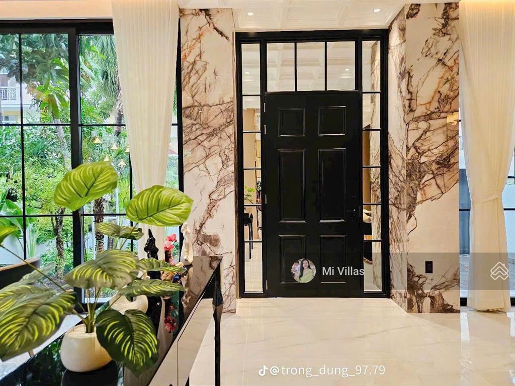 Cần bán biệt thự hiện đại khu 215 nguyễn văn hưởng dt 12x18, cn 217m2 trệt 2 lầu giá 51 tỷ tl