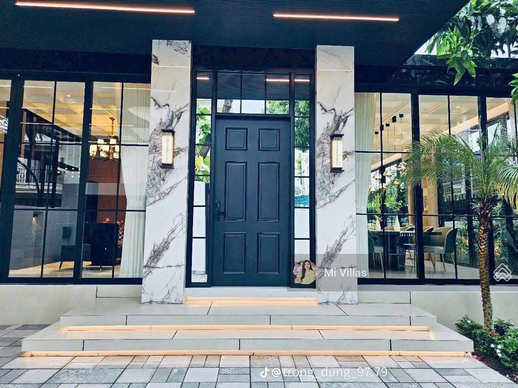 Cần bán biệt thự hiện đại khu 215 nguyễn văn hưởng dt 12x18, cn 217m2 trệt 2 lầu giá 51 tỷ tl