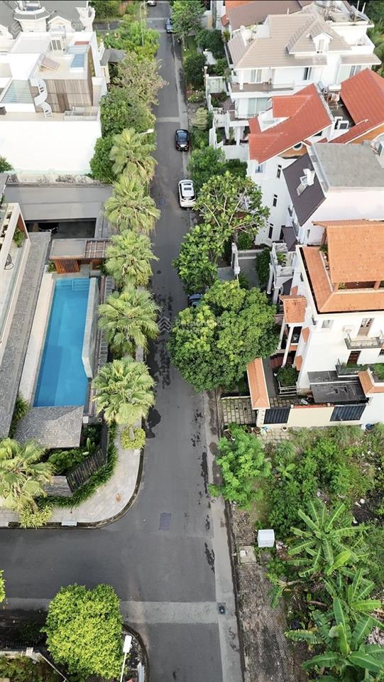 Bán đất compound nguyễn văn hưởng sát sông  thảo điền  quận 2 dt 18x23, cn 420m2 giá 96 tỷ tl