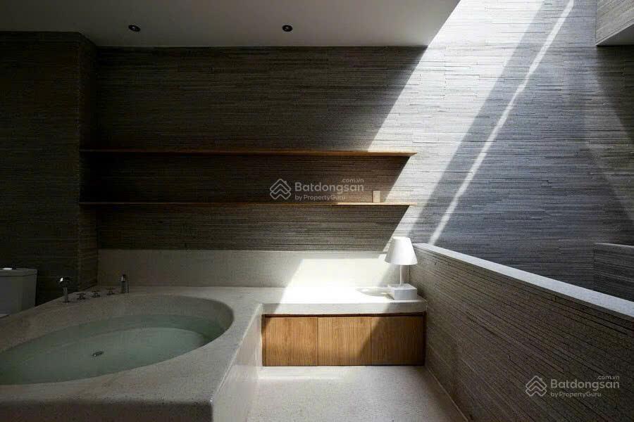 Chính chủ bán nhà đẹp  hiện đại mặt tiền bùi tá hán quận 2 dt 4x20, hầm 3t st giá 19 tỷ tl