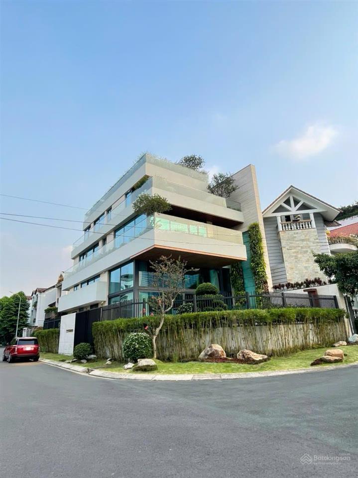Chính chủ định cư bán biệt thự tại đường 30b khu compound trần não quận 2 dt 290m2 2 lầu giá 62 tỷ
