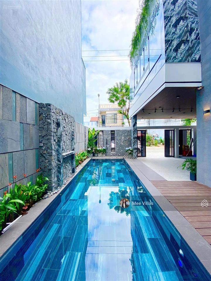 Chính chủ cần bán biệt thự sân vườn ngay quốc hương  dt 14x24=310m2 trệt 2 lầu  đông nam  52 tỷ