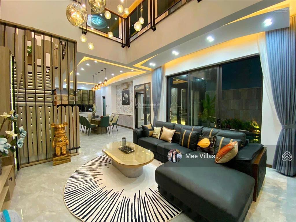 Chính chủ cần bán biệt thự sân vườn ngay quốc hương  dt 14x24=310m2 trệt 2 lầu  đông nam  52 tỷ