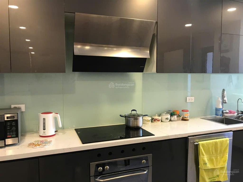 Cho thuê căn hộ duplex tại ciputra, 3pn+1, full đồ, view tây hồ .giá 31tr/th 0904 481 ***