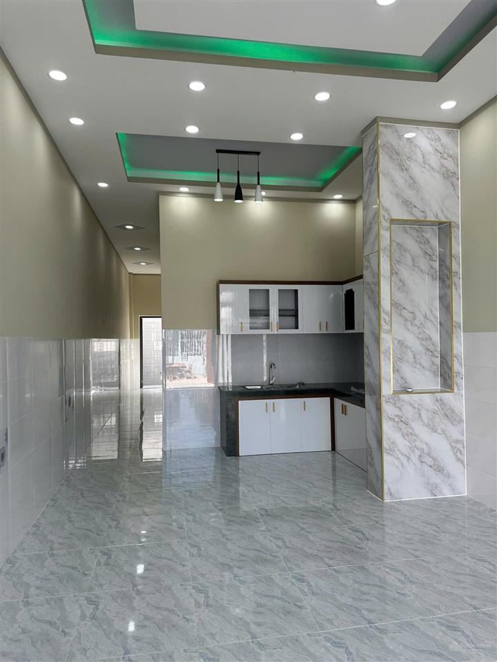 Bán nhà mới 100% ngay trung tâm xã củ chi  tphcm