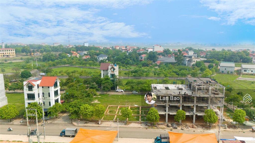 Gia đình cần bán nhanh lô lk 85m2 giá 1 tỷ 5, có sổ đỏ, cạnh chợ trung tâm tt hưng hoá, phú thọ