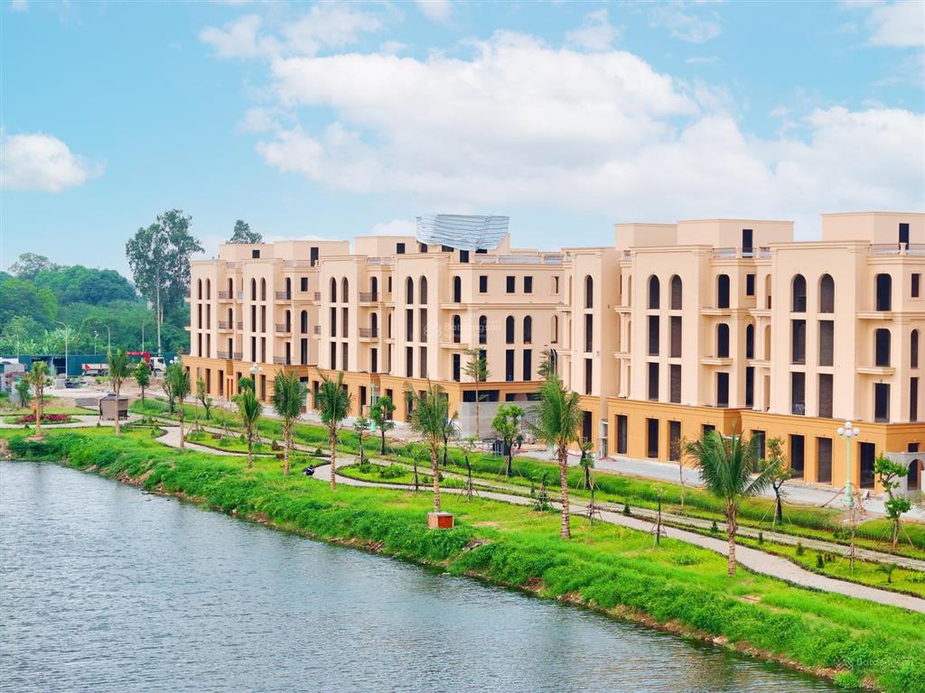 Bán liền kề phú thị riverside gia lâm view sông siêu đẹp, sẵn nhà về ở ngay giá 12 tỷ
