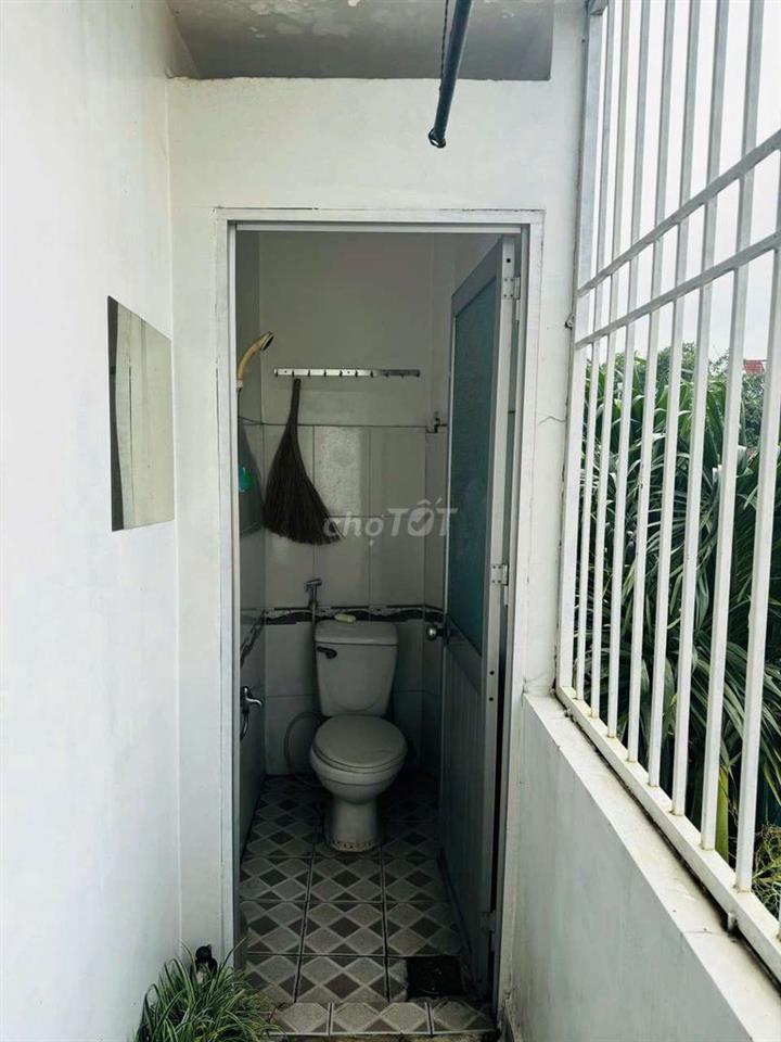 Dư 1phòng cho thuê gần ngân hàng acb Lê Văn Khương