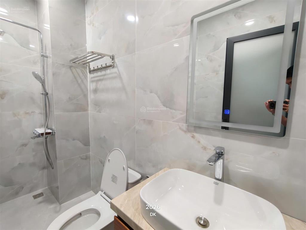 Cho thuê nhà kđt mỹ gia, nhà full nội thất mới, tiện nghi cao cấp, dtsd 270m2 rất phù hợp gia đình