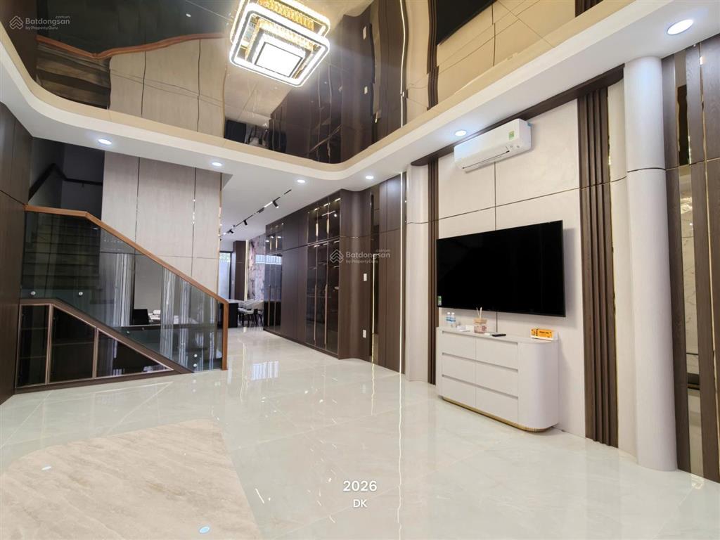 Cho thuê nhà kđt mỹ gia, nhà full nội thất mới, tiện nghi cao cấp, dtsd 270m2 rất phù hợp gia đình