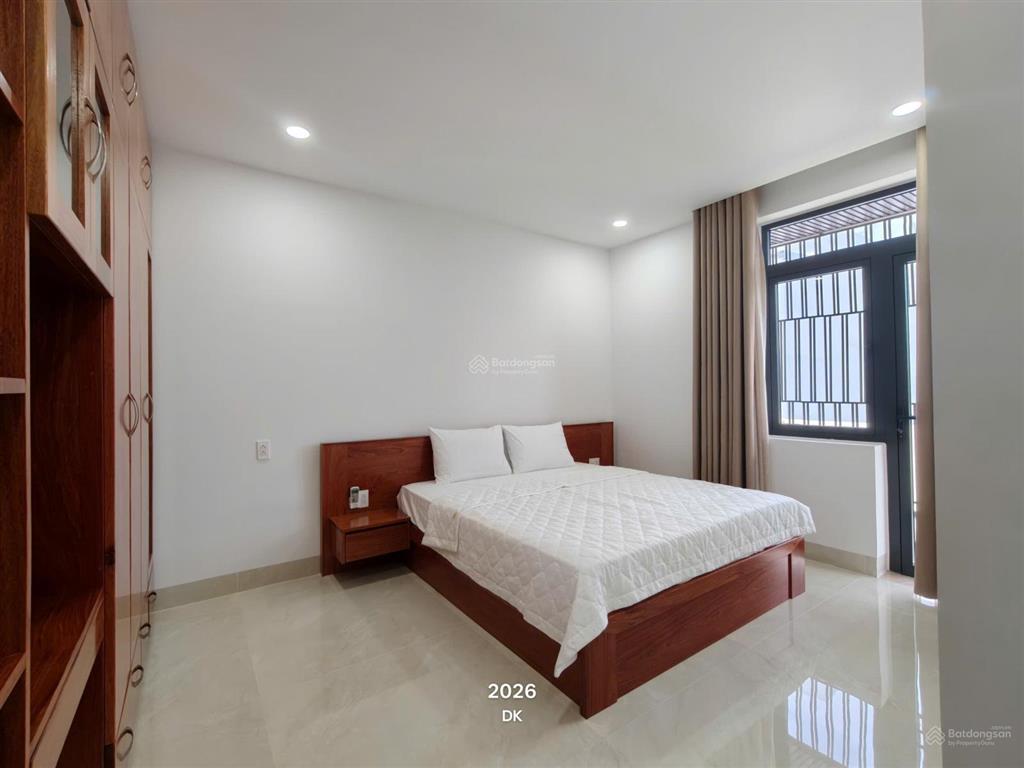 Cho thuê nhà kđt mỹ gia, nhà full nội thất mới, tiện nghi cao cấp, dtsd 270m2 rất phù hợp gia đình