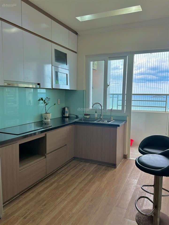 Bán căn hộ mường thanh viễn triều, 2pn view biển, đang cho thuê 20tr/tháng, mua có ngay dòng tiền