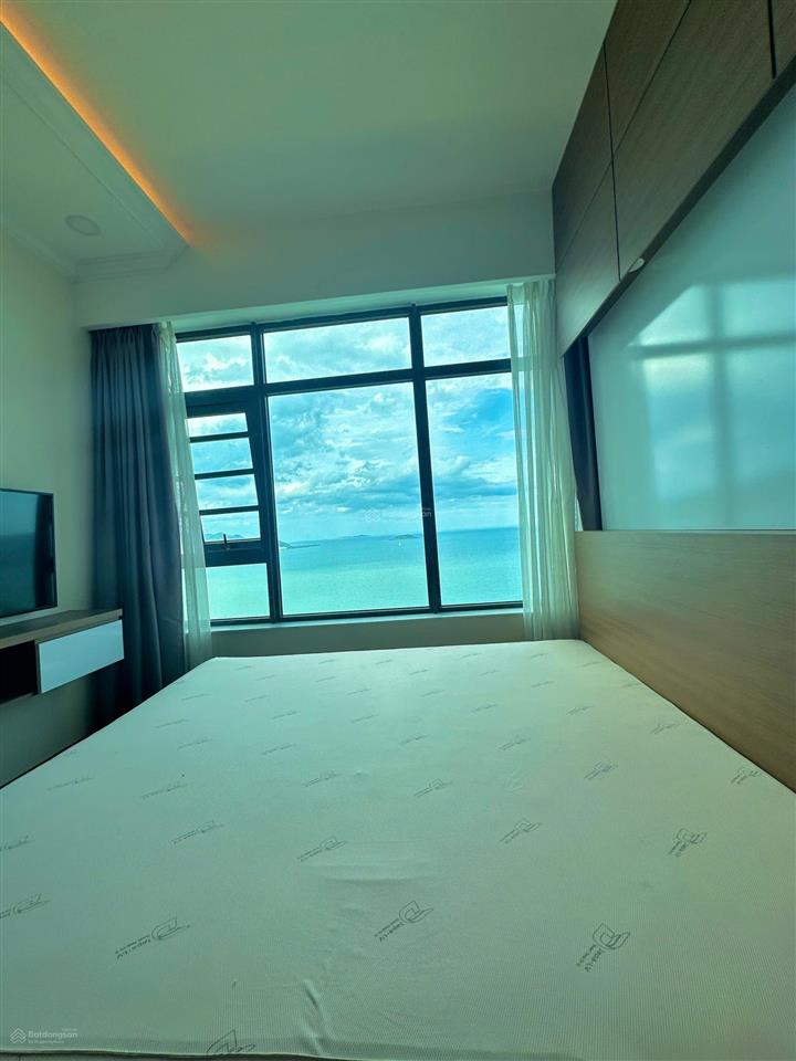 Bán căn hộ mường thanh viễn triều, 2pn view biển, đang cho thuê 20tr/tháng, mua có ngay dòng tiền