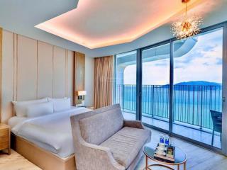 Bán căn panorama, tầng 36, view biển, ban công riêng view biển thoáng, full nội thất cao cấp