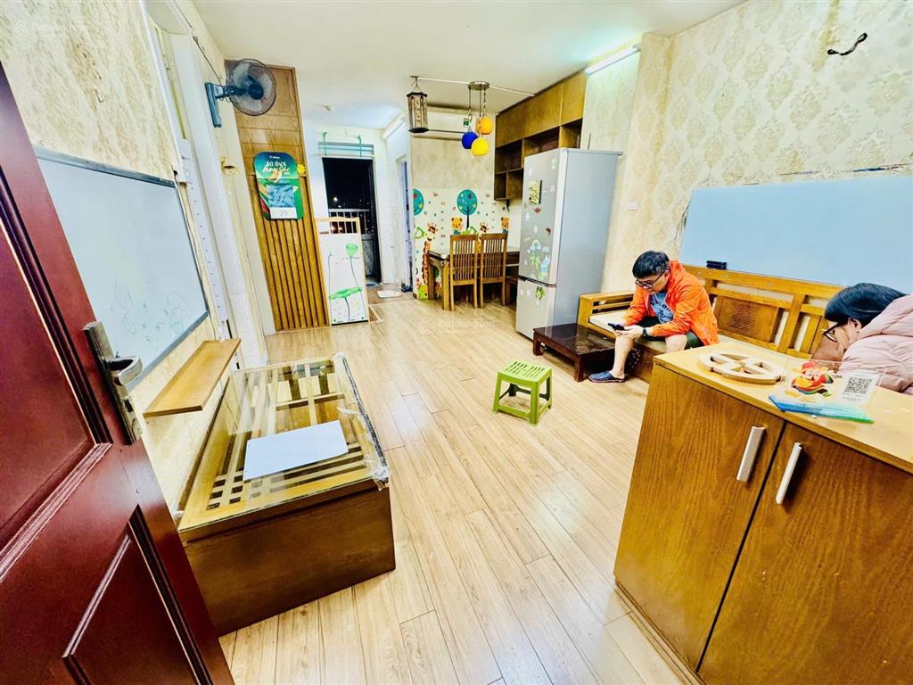 Chính chủ bán nhà chung cư resco phạm văn đồng 60m. tầng trung giá 4,8 tỷ. có tl