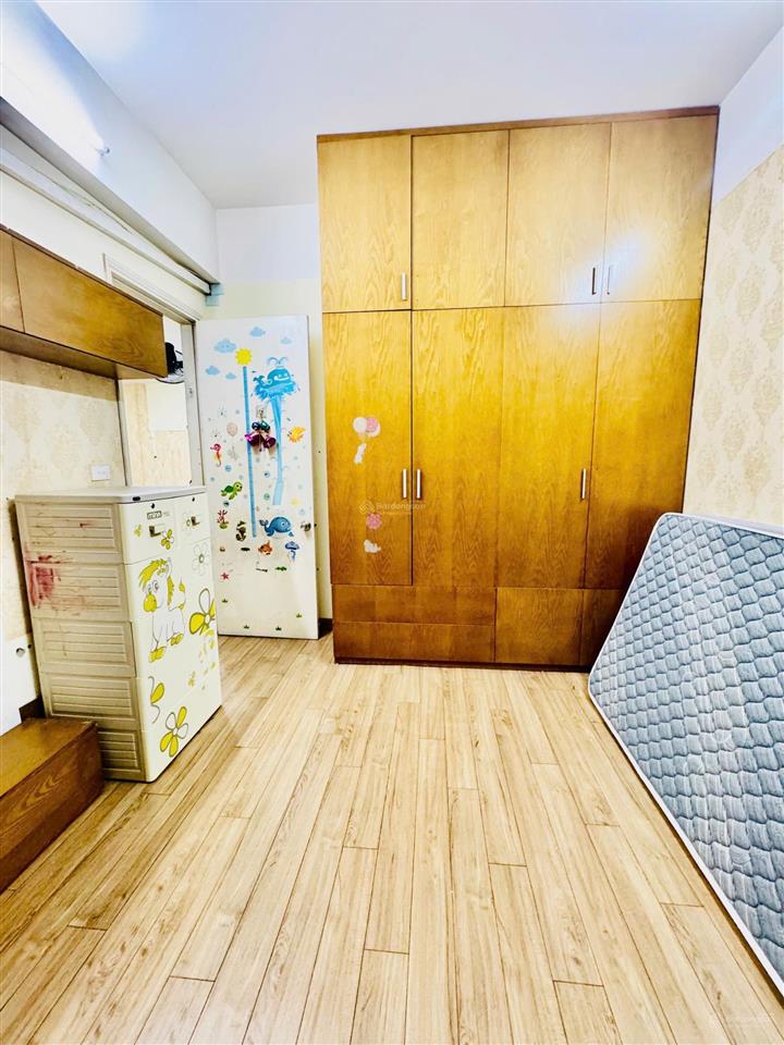 Chính chủ bán nhà chung cư resco phạm văn đồng 60m. tầng trung giá 4,8 tỷ. có tl