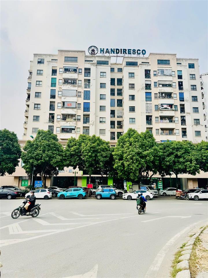 Chính chủ bán nhà chung cư resco phạm văn đồng 60m. tầng trung giá 4,8 tỷ. có tl