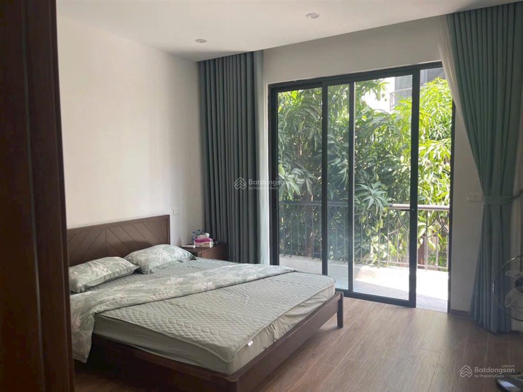 Hàng hot! cho thuê cọ xanh xẻ khe 78m2. full đồ sẵn vào ở ngay. gần công viên, bể bơi.