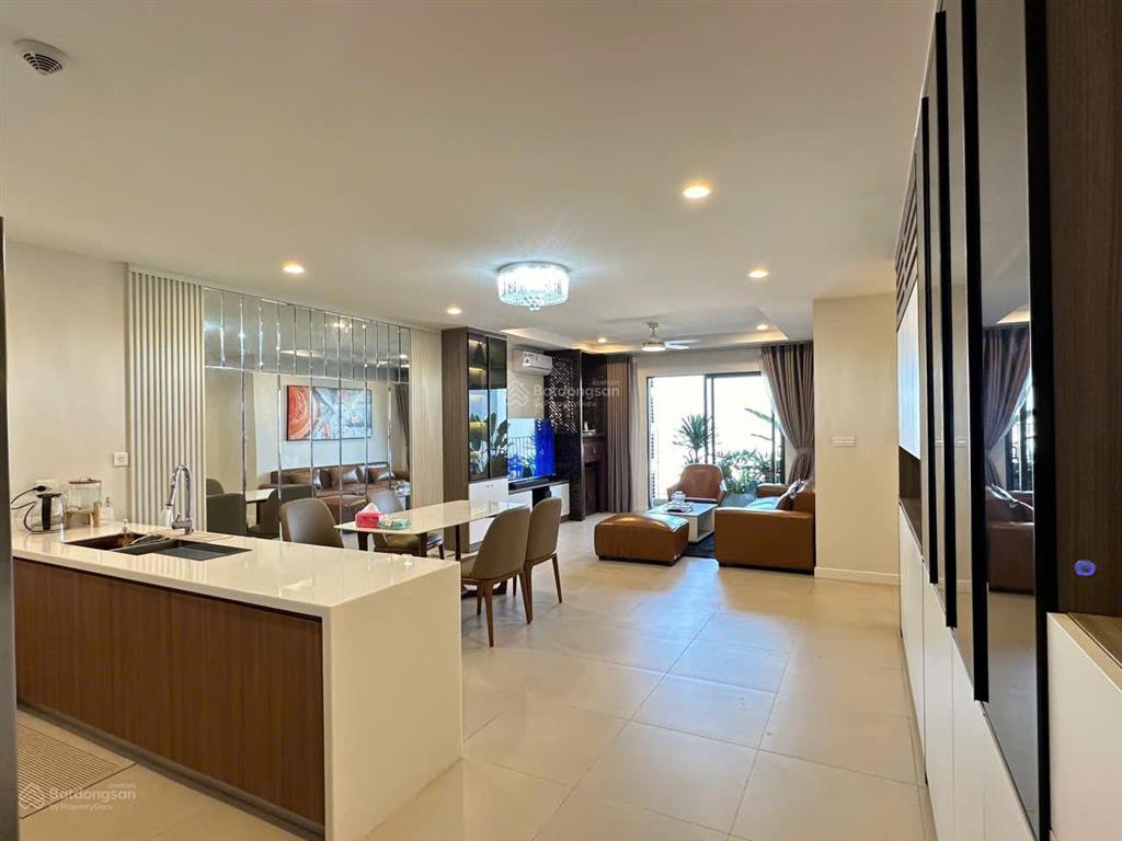 Bán căn hộ đẹp tại kosmo tây hồ, 10,5 tỷ, 96m2, đầy đủ tiện ích