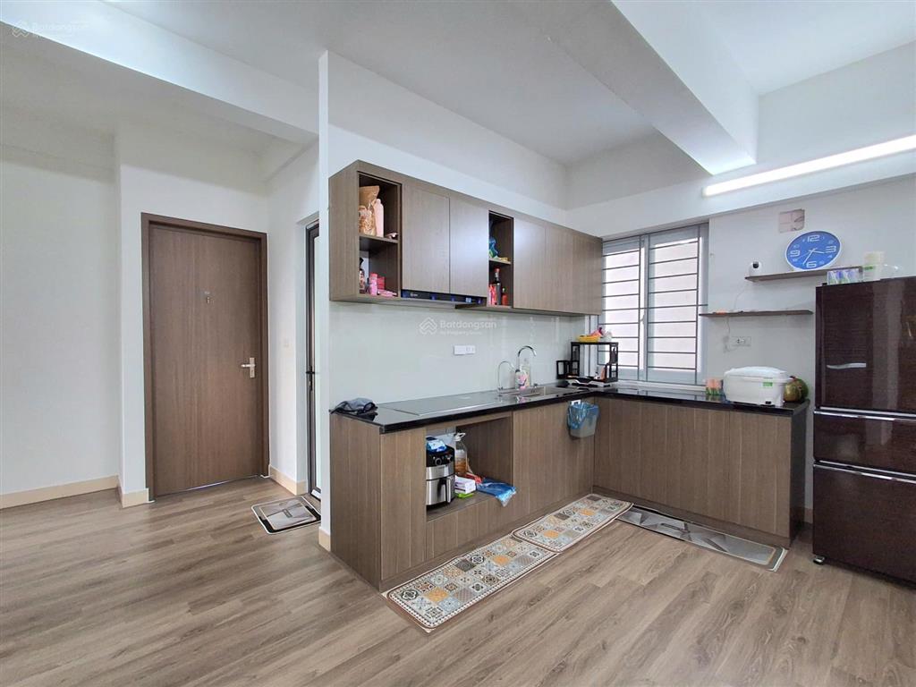 Bán cc n03  t8 ngoại giao đoàn, giá 9,5 tỷ, 83m2, 3pn, 2wc hàng hot