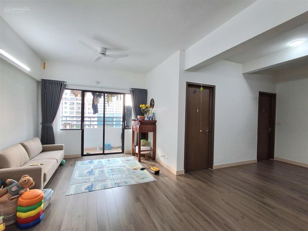 Bán cc n03  t8 ngoại giao đoàn, giá 9,5 tỷ, 83m2, 3pn, 2wc hàng hot