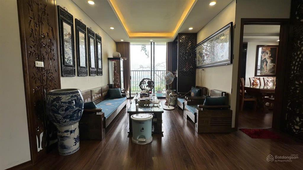 Bán căn hộ chung cư 132m2 tại n01  t1 ngoại giao đoàn, giá tốt chỉ với 95 triệu / m2