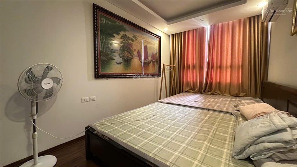 Bán căn hộ chung cư 132m2 tại n01  t1 ngoại giao đoàn, giá tốt chỉ với 95 triệu / m2