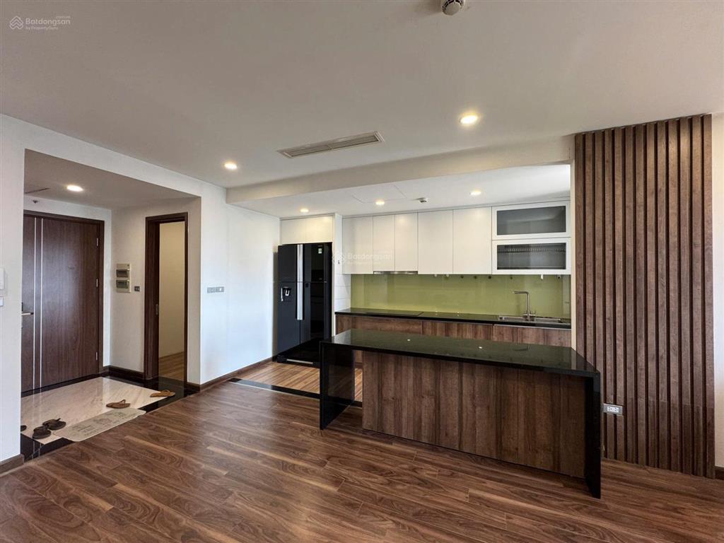 Bán cc 2pn, 2wc, 93m2 tại n01t8 ngoại giao đoàn, view hồ điều hòa, hàng hot!