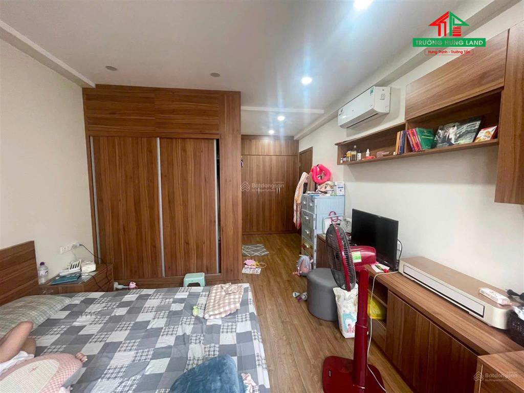 Nhỉnh 10 tỷ mua được căn 3pn  bắt đáy thôi. tòa n03t7 khu ngoại giao đoàn