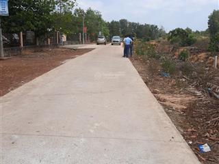 Giữ tiền đón sóng sân bay long thành