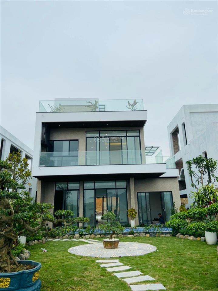 Bán biệt thự 250m view đẹp full nội thất 0984 554 ***