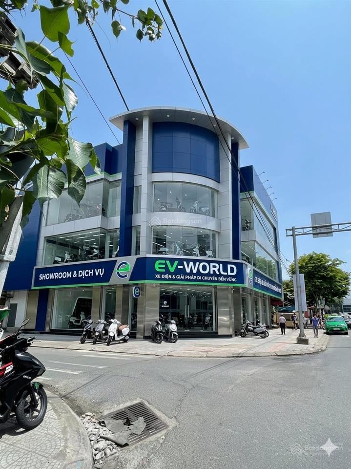 Góc 2 mặt tiền nguyễn tri phương nhà 3 tầng ( sd 1000m2 )