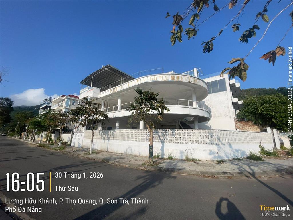 Cho thuê nhà 2 mặt tiền view biển lương hữu khánh, sơn trà (dtsd 700m2)