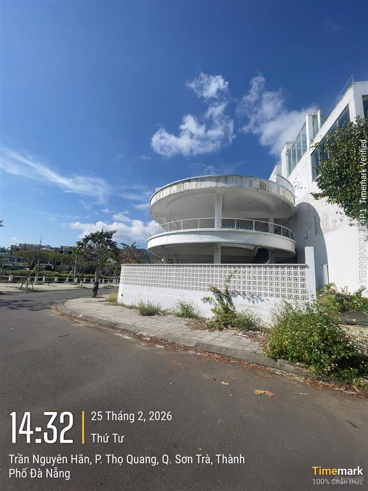 Cho thuê nhà 2 mặt tiền view biển lương hữu khánh, sơn trà (dtsd 700m2)
